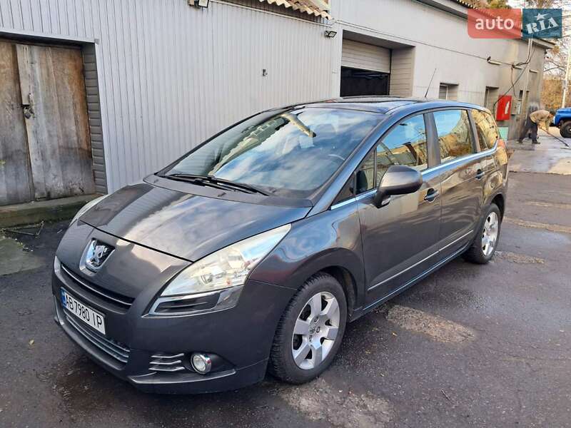 Peugeot 5008 2010 Peugeot 5008 2010