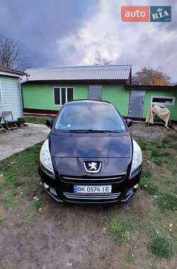 Микровэн Peugeot 5008 2009 в Изяславе
