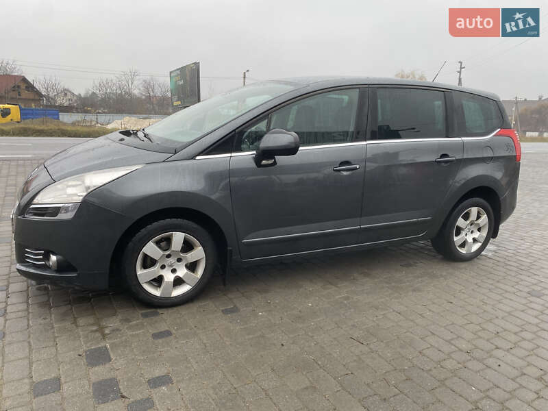Микровэн Peugeot 5008 2013 в Надворной фото 2 Микровэн Peugeot 5008 2013 в Надворной