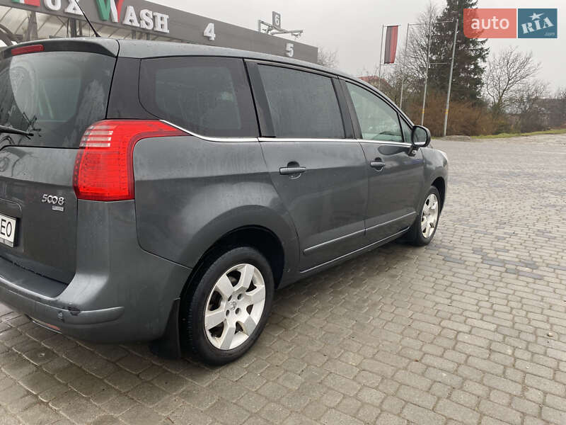 Микровэн Peugeot 5008 2013 в Надворной фото 5 Микровэн Peugeot 5008 2013 в Надворной