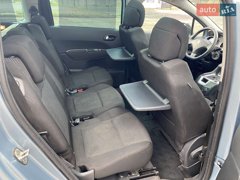 Микровэн Peugeot 5008 2010 в Нововолынске фото 30 Микровэн Peugeot 5008 2010 в Нововолынске