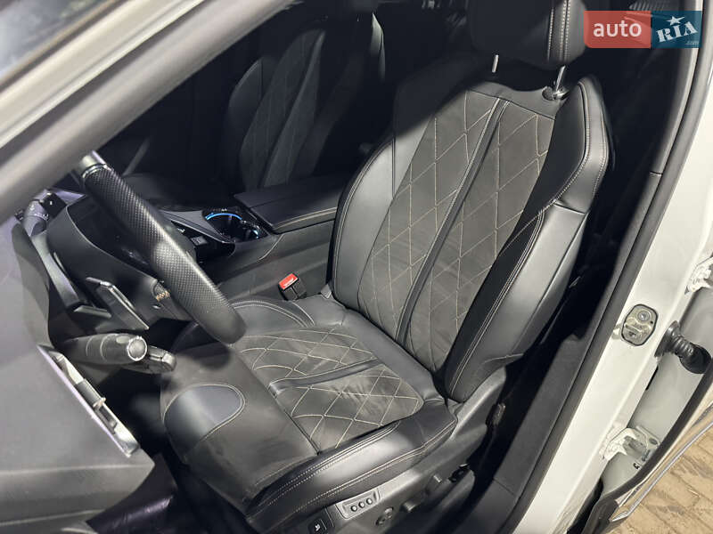 Внедорожник / Кроссовер Peugeot 5008 2018 в Одессе