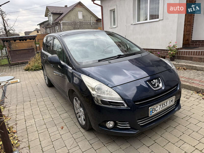 Микровэн Peugeot 5008 2009 в Трускавце