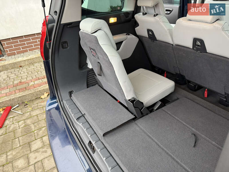 Микровэн Peugeot 5008 2009 в Трускавце