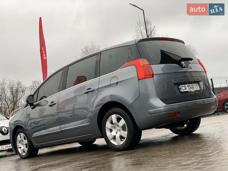 Мікровен Peugeot 5008 2011 в Бердичеві