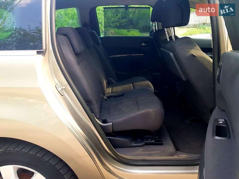 Микровэн Peugeot 5008 2014 в Николаеве