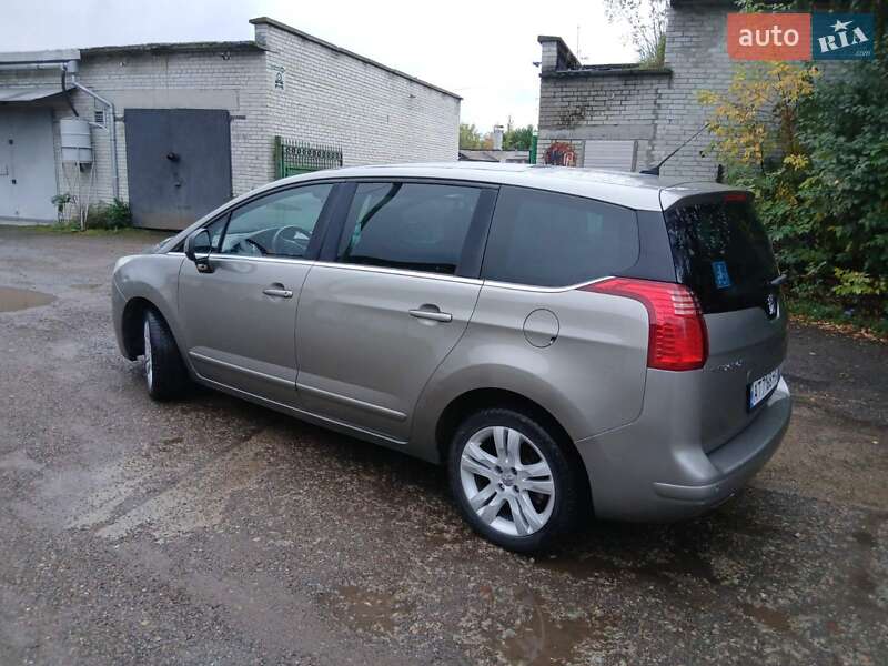 Микровэн Peugeot 5008 2009 в Калуше фото 9 Микровэн Peugeot 5008 2009 в Калуше