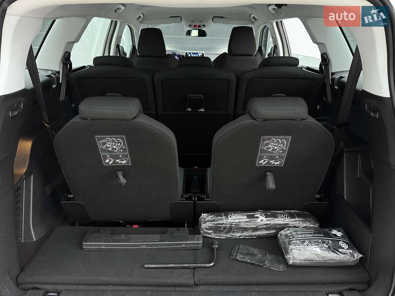 Внедорожник / Кроссовер Peugeot 5008 2020 в Тернополе фото 5 Внедорожник / Кроссовер Peugeot 5008 2020 в Тернополе