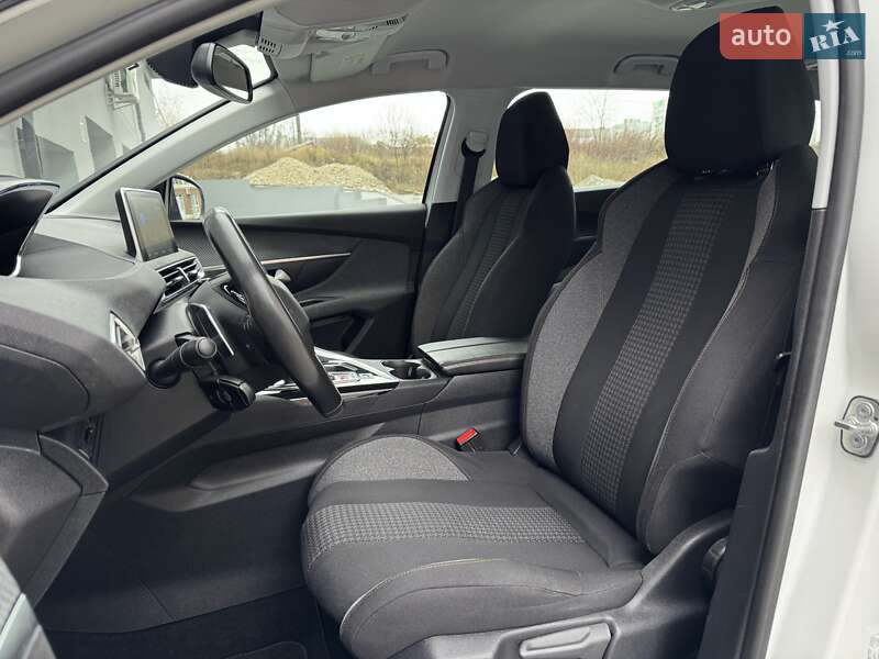 Внедорожник / Кроссовер Peugeot 5008 2020 в Тернополе фото 39 Внедорожник / Кроссовер Peugeot 5008 2020 в Тернополе