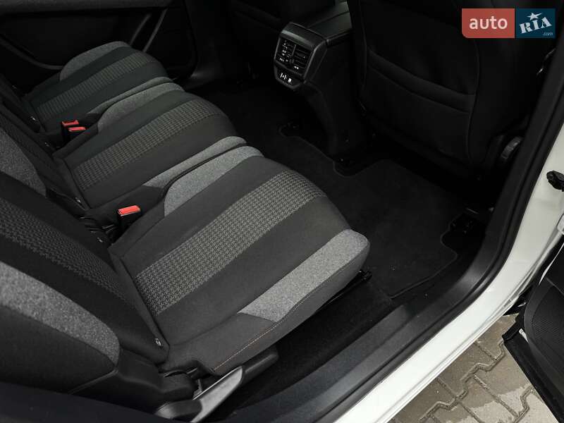 Внедорожник / Кроссовер Peugeot 5008 2020 в Тернополе фото 68 Внедорожник / Кроссовер Peugeot 5008 2020 в Тернополе