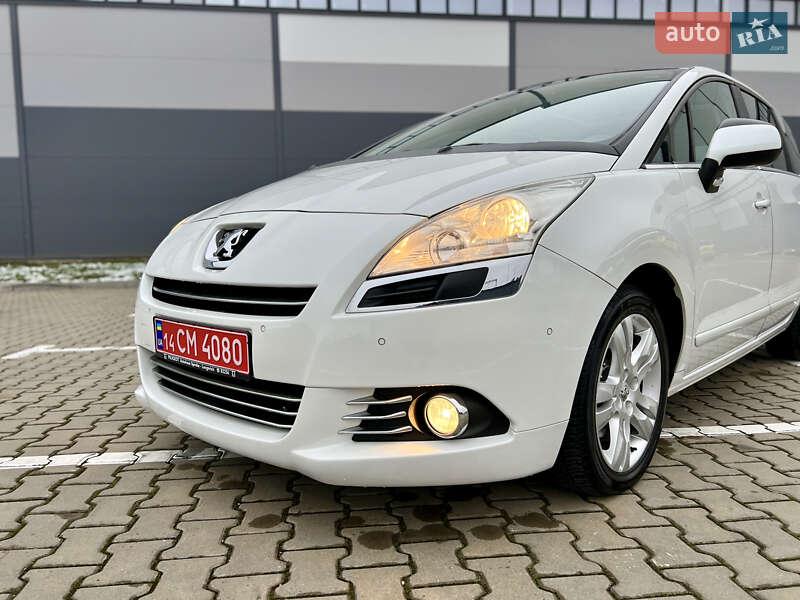 Мікровен Peugeot 5008 2011 в Івано-Франківську
