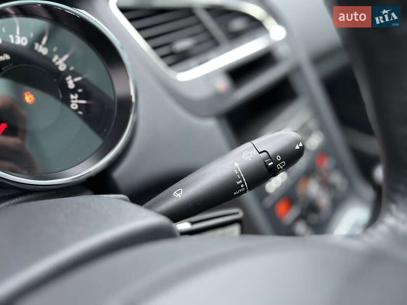 Мікровен Peugeot 5008 2011 в Івано-Франківську