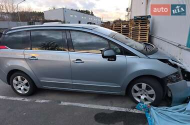Микровэн Peugeot 5008 2011 в Счастливом