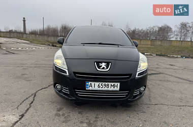 Микровэн Peugeot 5008 2011 в Сумах