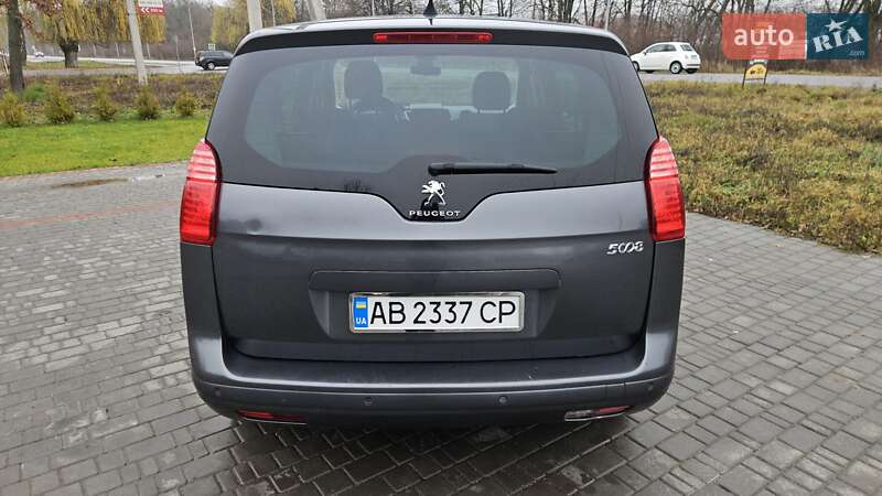Микровэн Peugeot 5008 2014 в Виннице
