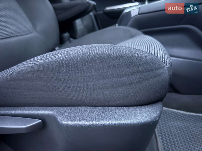 Мікровен Peugeot 5008 2010 в Рівному