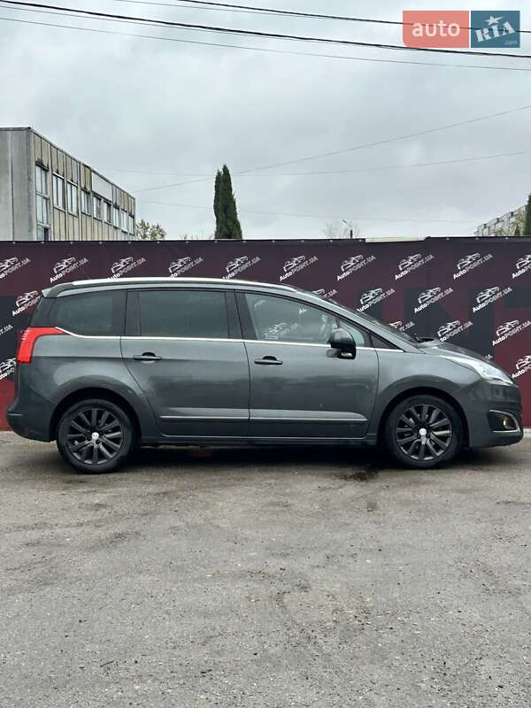 Мікровен Peugeot 5008 2013 в Сумах