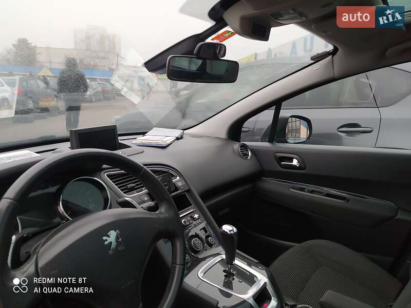 Микровэн Peugeot 5008 2012 в Черкассах фото 9 Микровэн Peugeot 5008 2012 в Черкассах