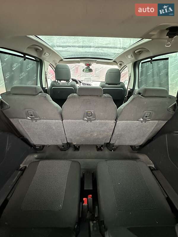 Мікровен Peugeot 5008 2012 в Сумах фото 13 Мікровен Peugeot 5008 2012 в Сумах