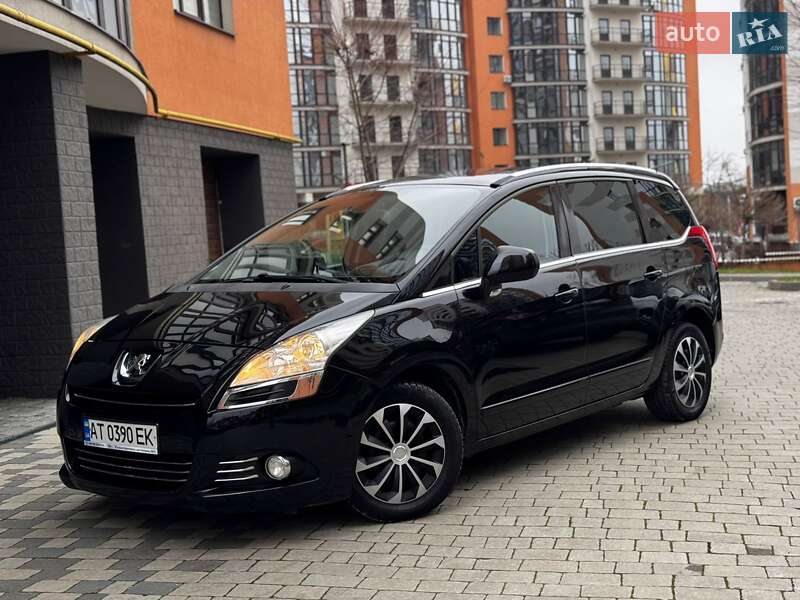 Peugeot 5008 2011 Peugeot 5008 2011