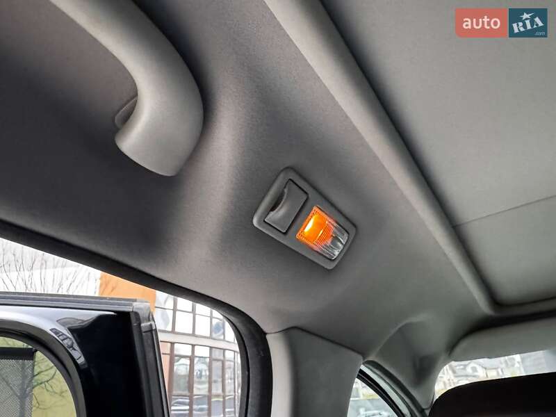 Микровэн Peugeot 5008 2011 в Ивано-Франковске фото 62 Микровэн Peugeot 5008 2011 в Ивано-Франковске