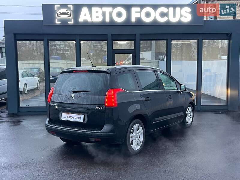 Мікровен Peugeot 5008 2012 в Києві