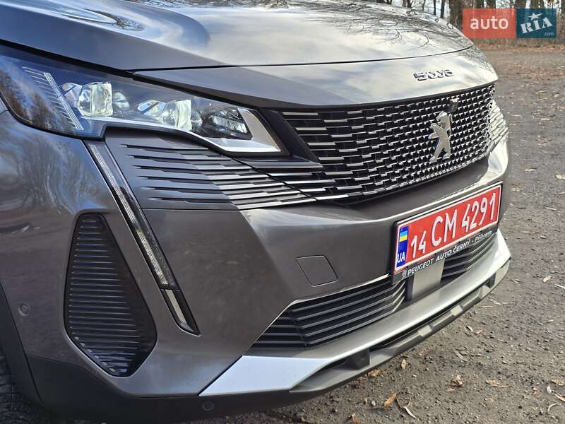 Внедорожник / Кроссовер Peugeot 5008 2021 в Калуше