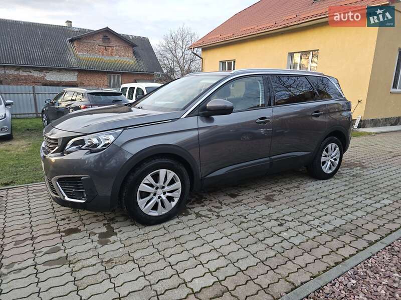 Позашляховик / Кросовер Peugeot 5008 2018 в Стрию