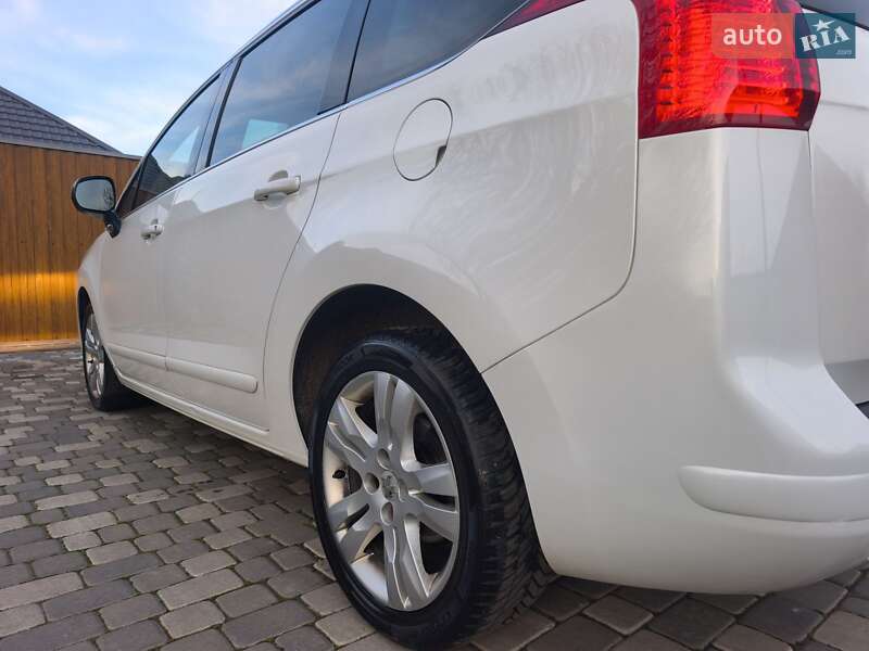 Микровэн Peugeot 5008 2011 в Полтаве фото 6 Микровэн Peugeot 5008 2011 в Полтаве