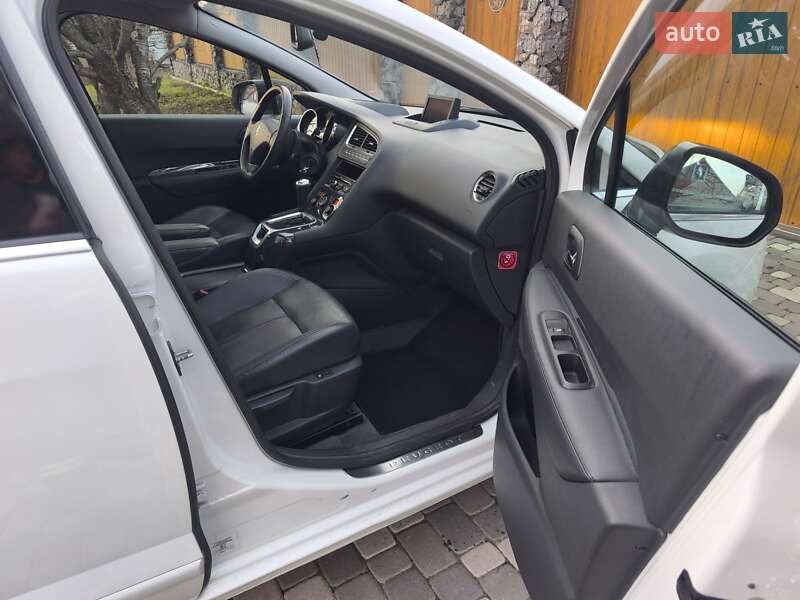 Микровэн Peugeot 5008 2011 в Полтаве фото 17 Микровэн Peugeot 5008 2011 в Полтаве