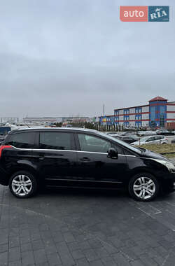 Мікровен Peugeot 5008 2010 в Львові