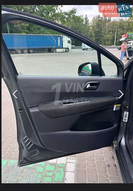 Мікровен Peugeot 5008 2009 в Харкові