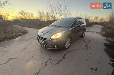Микровэн Peugeot 5008 2011 в Немирове