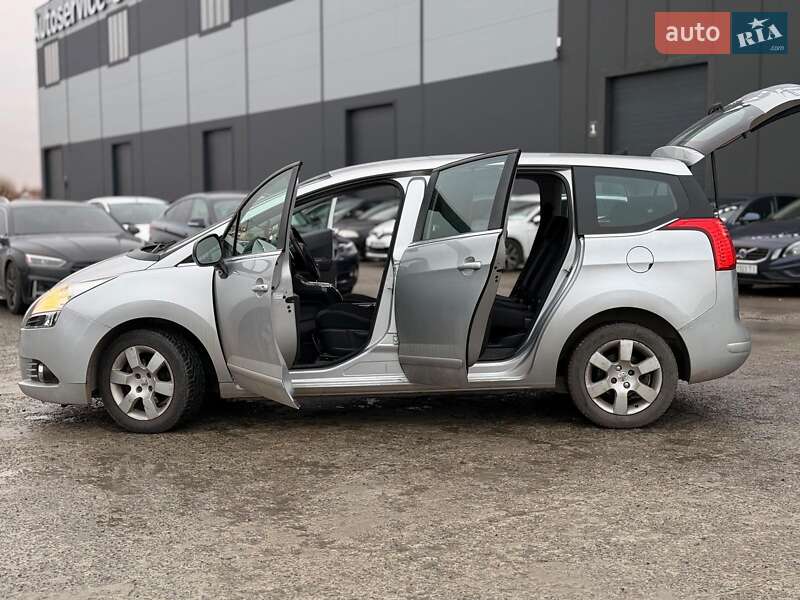Микровэн Peugeot 5008 2011 в Львове фото 29 Микровэн Peugeot 5008 2011 в Львове