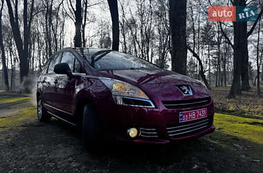 Микровэн Peugeot 5008 2010 в Черновцах