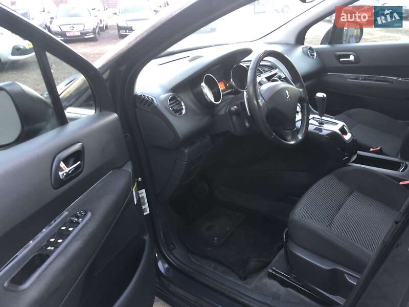 Микровэн Peugeot 5008 2010 в Ивано-Франковске