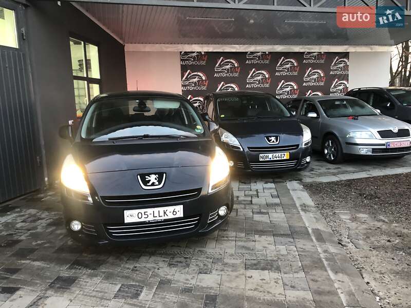 Микровэн Peugeot 5008 2010 в Ивано-Франковске