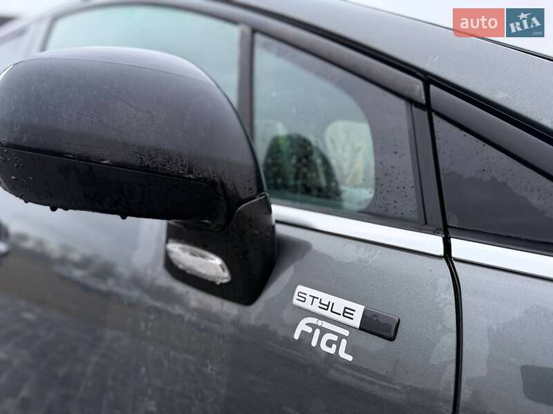 Микровэн Peugeot 5008 2015 в Коломые