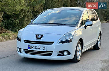 Мікровен Peugeot 5008 2012 в Рівному