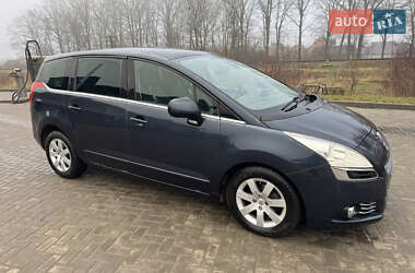 Мікровен Peugeot 5008 2011 в Ковелі