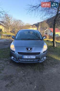 Микровэн Peugeot 5008 2011 в Львове