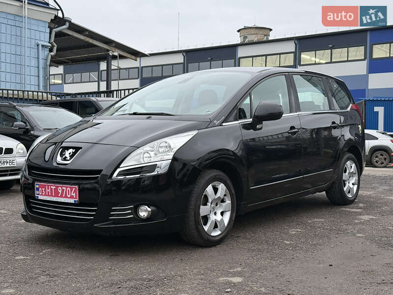 Peugeot 5008 2013