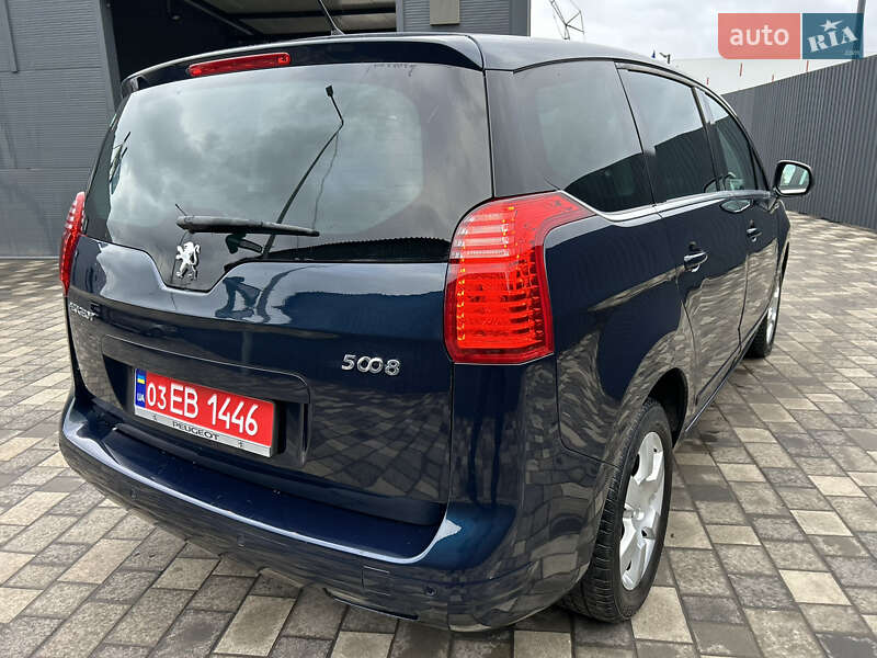 Мікровен Peugeot 5008 2011 в Полтаві