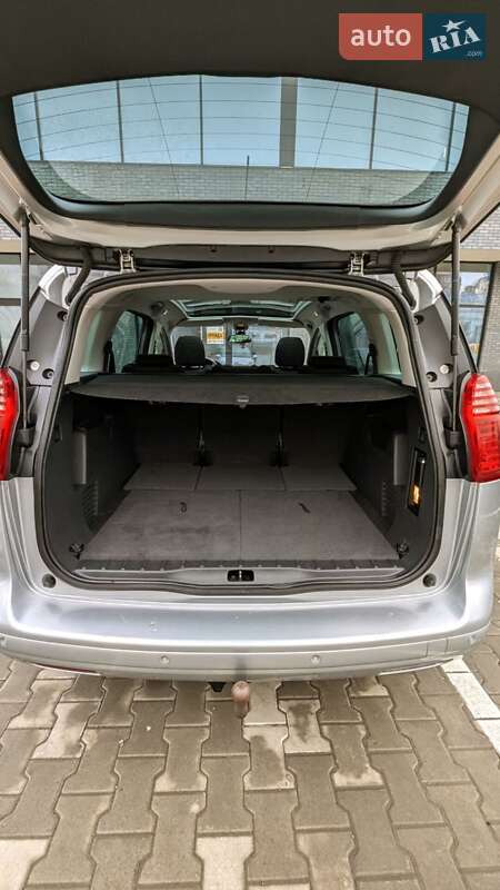 Мікровен Peugeot 5008 2011 в Івано-Франківську