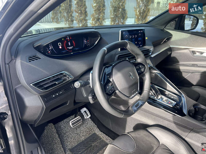 Позашляховик / Кросовер Peugeot 5008 2021 в Полтаві