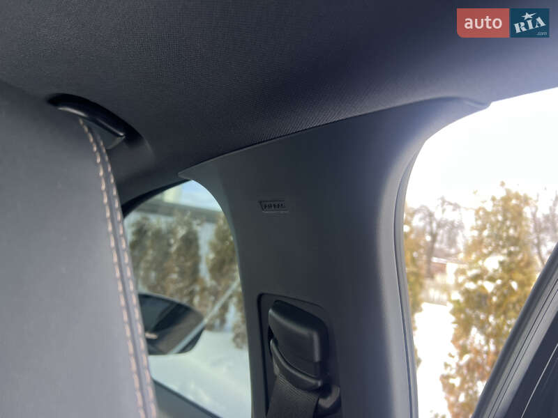 Позашляховик / Кросовер Peugeot 5008 2021 в Полтаві