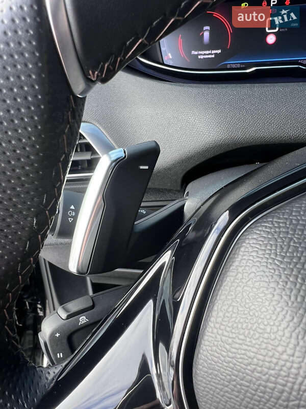 Позашляховик / Кросовер Peugeot 5008 2021 в Полтаві