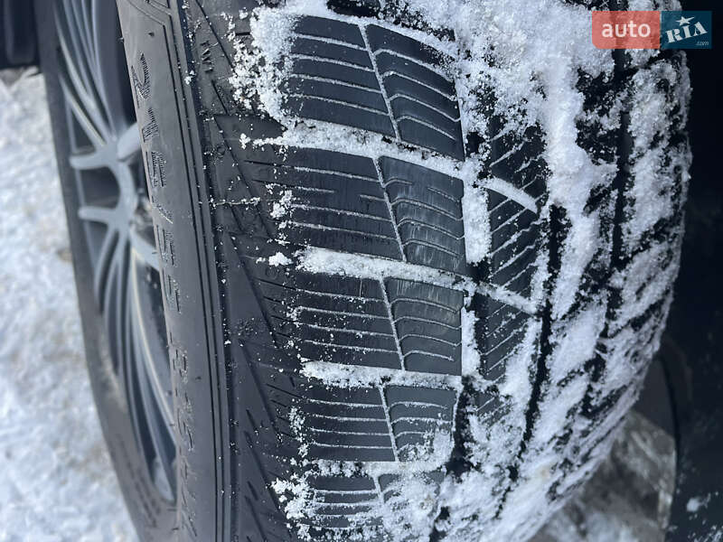 Микровэн Peugeot 5008 2010 в Почаеве