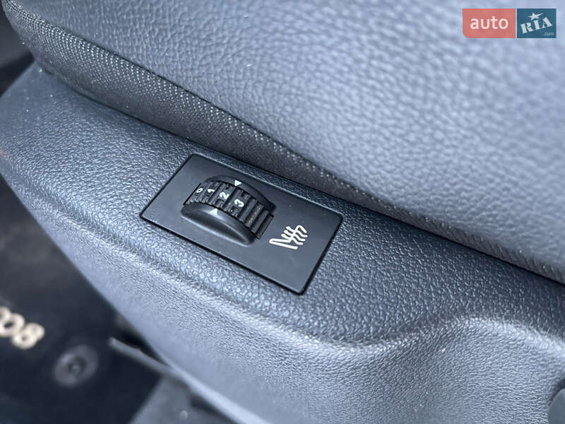 Микровэн Peugeot 5008 2011 в Львове фото 29 Микровэн Peugeot 5008 2011 в Львове