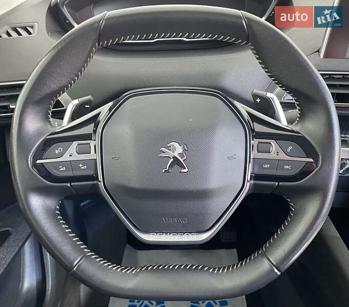 Внедорожник / Кроссовер Peugeot 5008 2020 в Львове